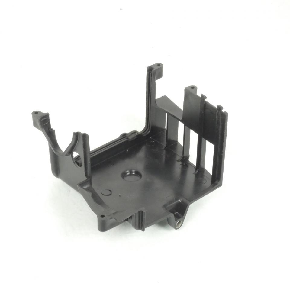 Capotage moteur gauche pour scooter Peugeot 125 Tweet 802104 B Neuf