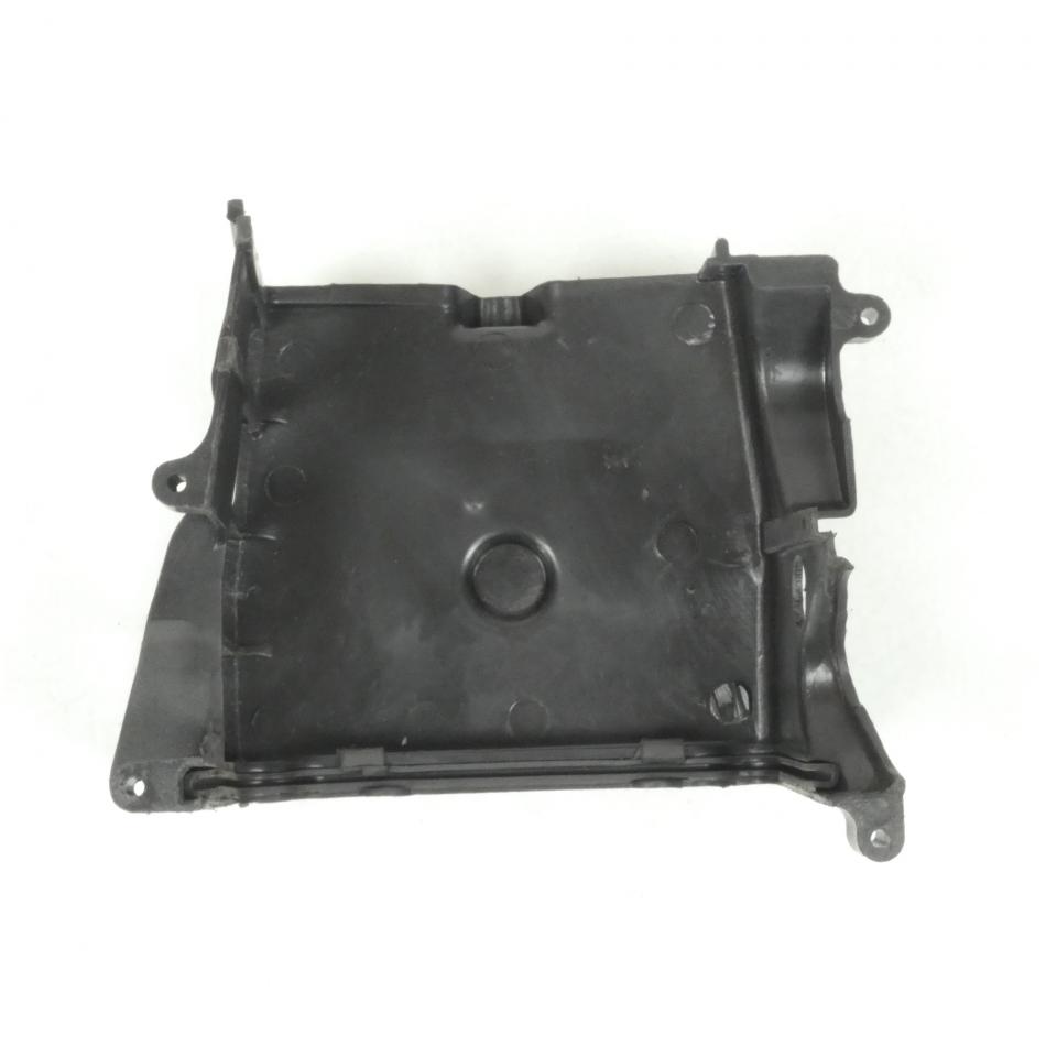 Capotage moteur gauche pour scooter Peugeot 125 Tweet 802104 B Neuf