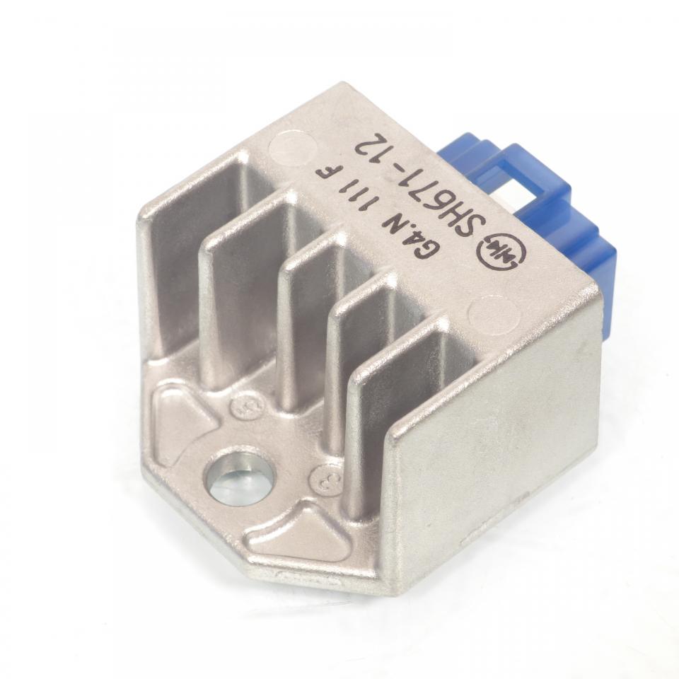 Régulateur redresseur tension origine pour moto Rieju 50 RS3 0/005.070.6604 Neuf