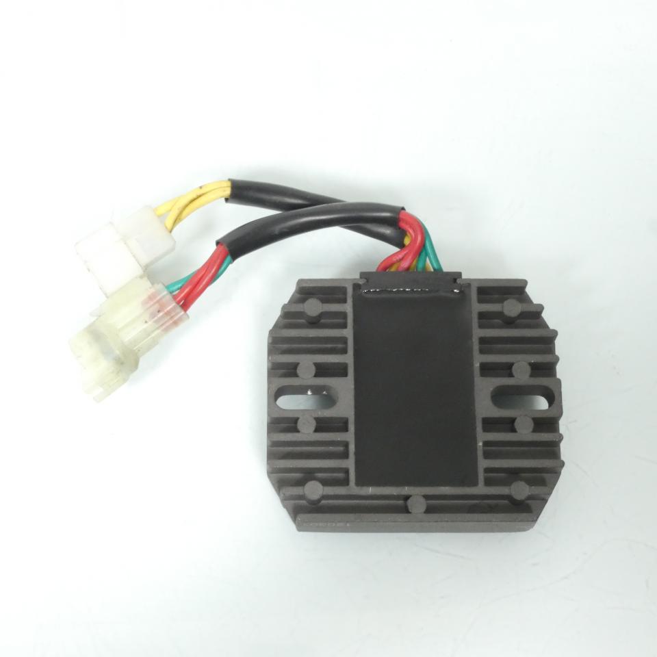 Régulateur redresseur de tension Electrosport pour Moto Suzuki 650 SV 2003 à 2007 673124 / 150701 / ESR124 Occasion