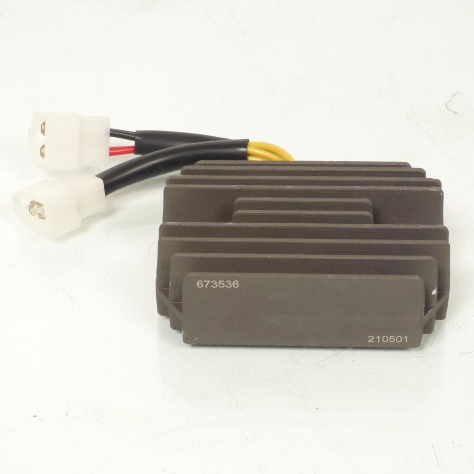 Régulateur redresseur de tension Electrosport pour Moto Triumph 675 Daytona 2006 à 2012 673536 / 013520 / ESR536 Neuf