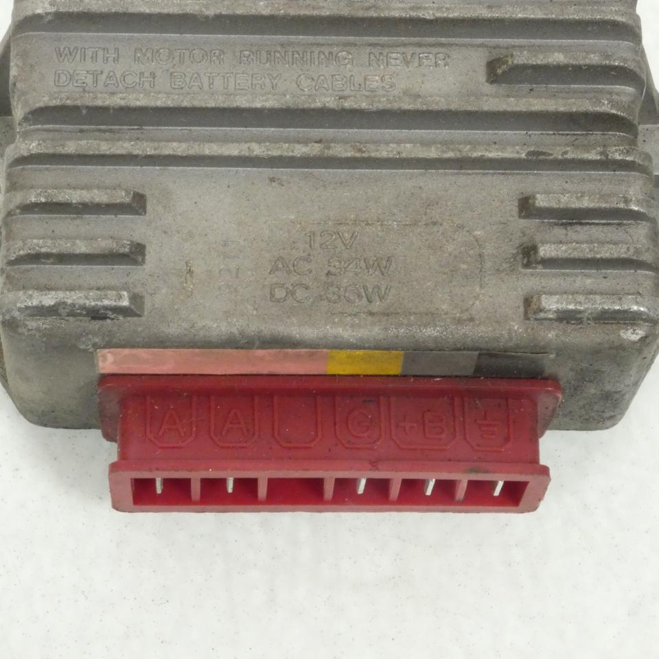 Régulateur de tension 12V pour scooter Piaggio 50 ZIP 1992-95 291931 12V 2440165
