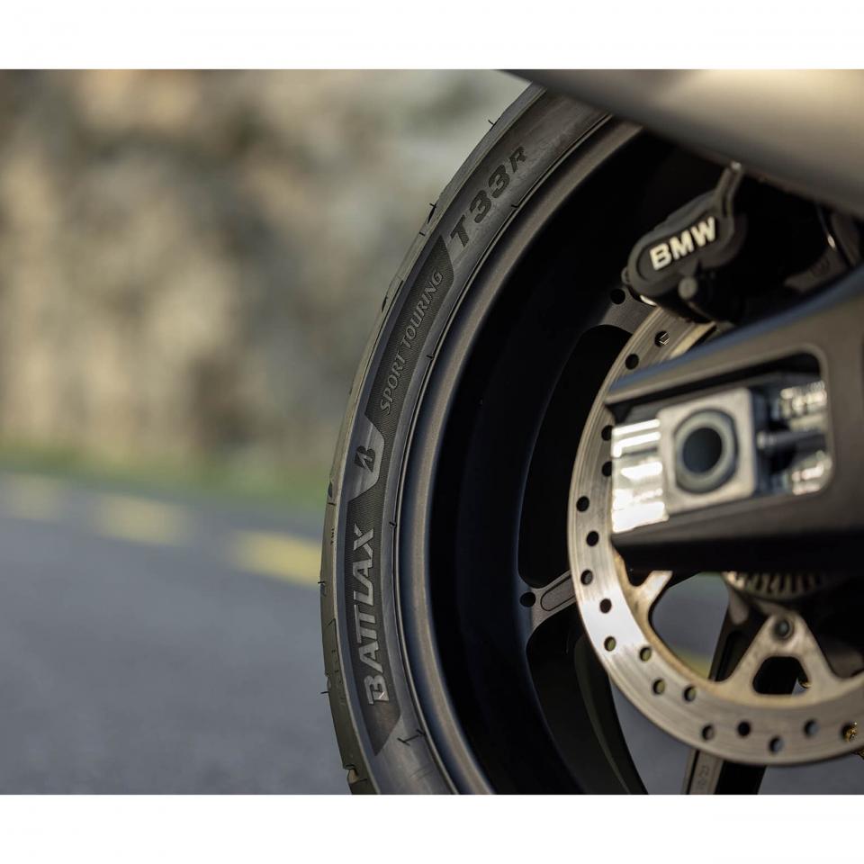 Pneu 190-55-17 Bridgestone pour Moto BMW 1200 R Rt Après 2005 Neuf