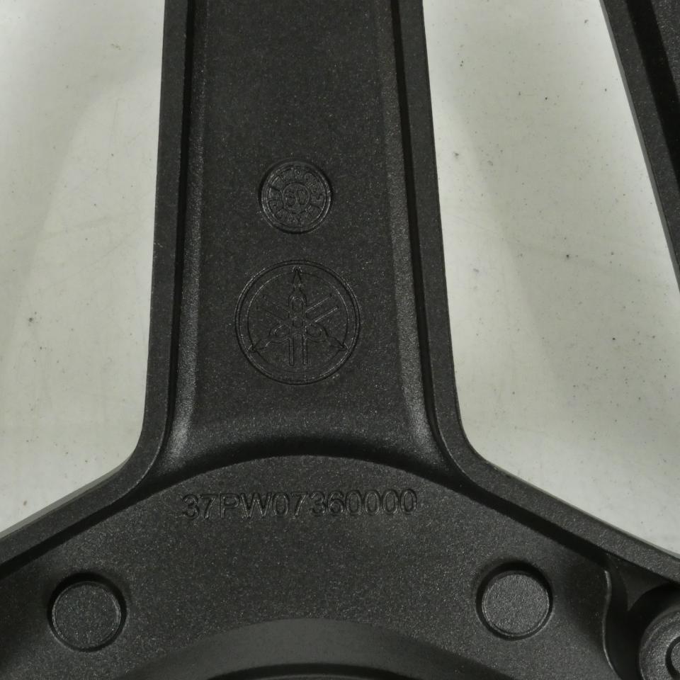 Porte bagage origine pour Scooter Yamaha 250 Xmax 2010 à 2013 37P-W0736-00-00 Neuf