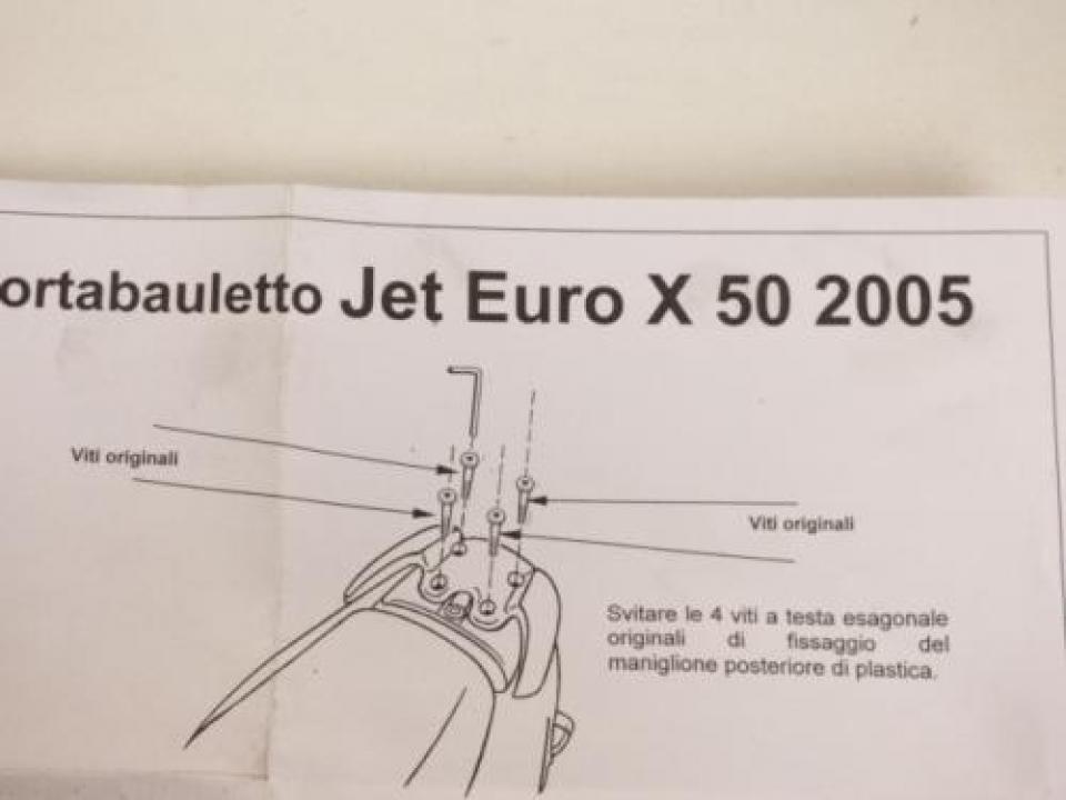 Porte bagage origine pour Scooter Sym 50 Jet Euro X Après 2005 Neuf