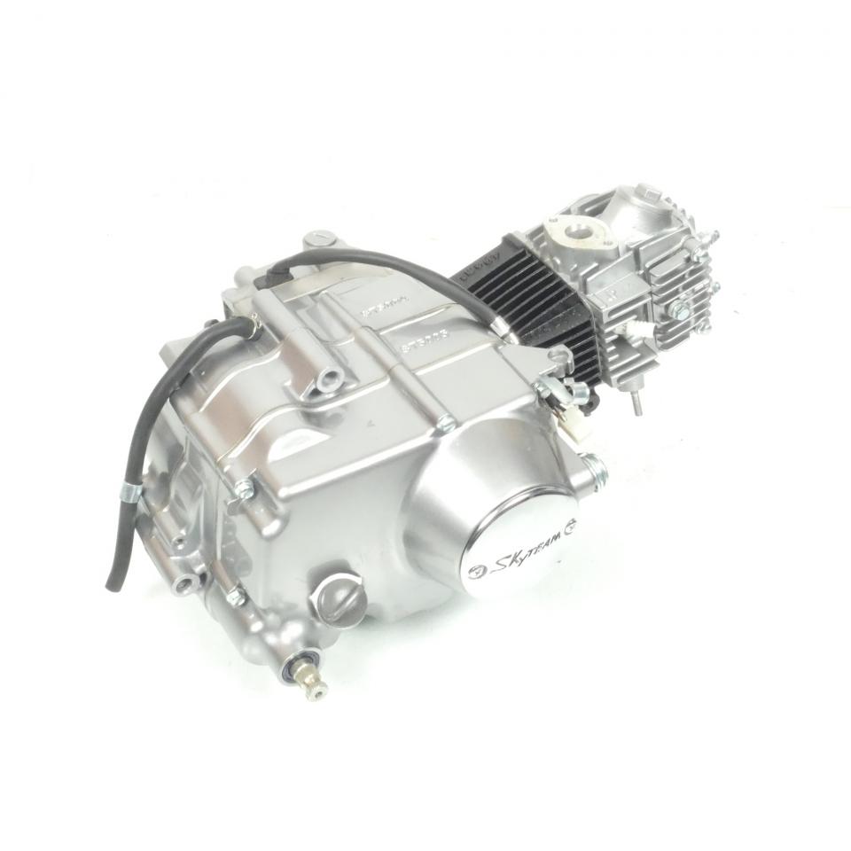 Bloc moteur 139FMA-2 connecteur 4 fils pour moto Skyteam 50 DAX 139FMA-2 Neuf
