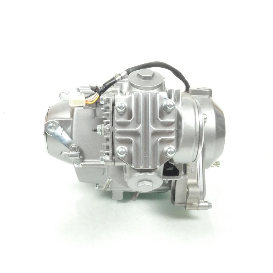 Bloc moteur 139FMA-2 connecteur 4 fils pour moto Skyteam 50 DAX 139FMA-2 Neuf