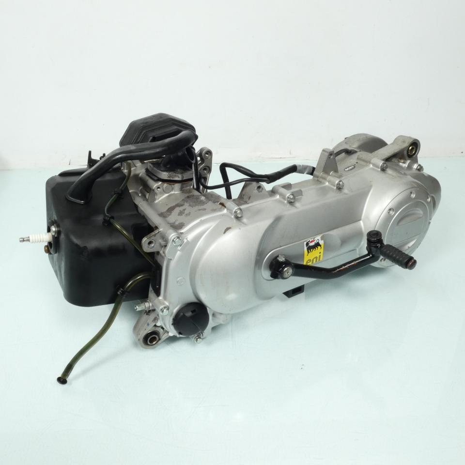 Bloc moteur origine pour scooter Piaggio 50 Typhoon 2T AC 2010 à 2016 LBMC50100 Occasion
