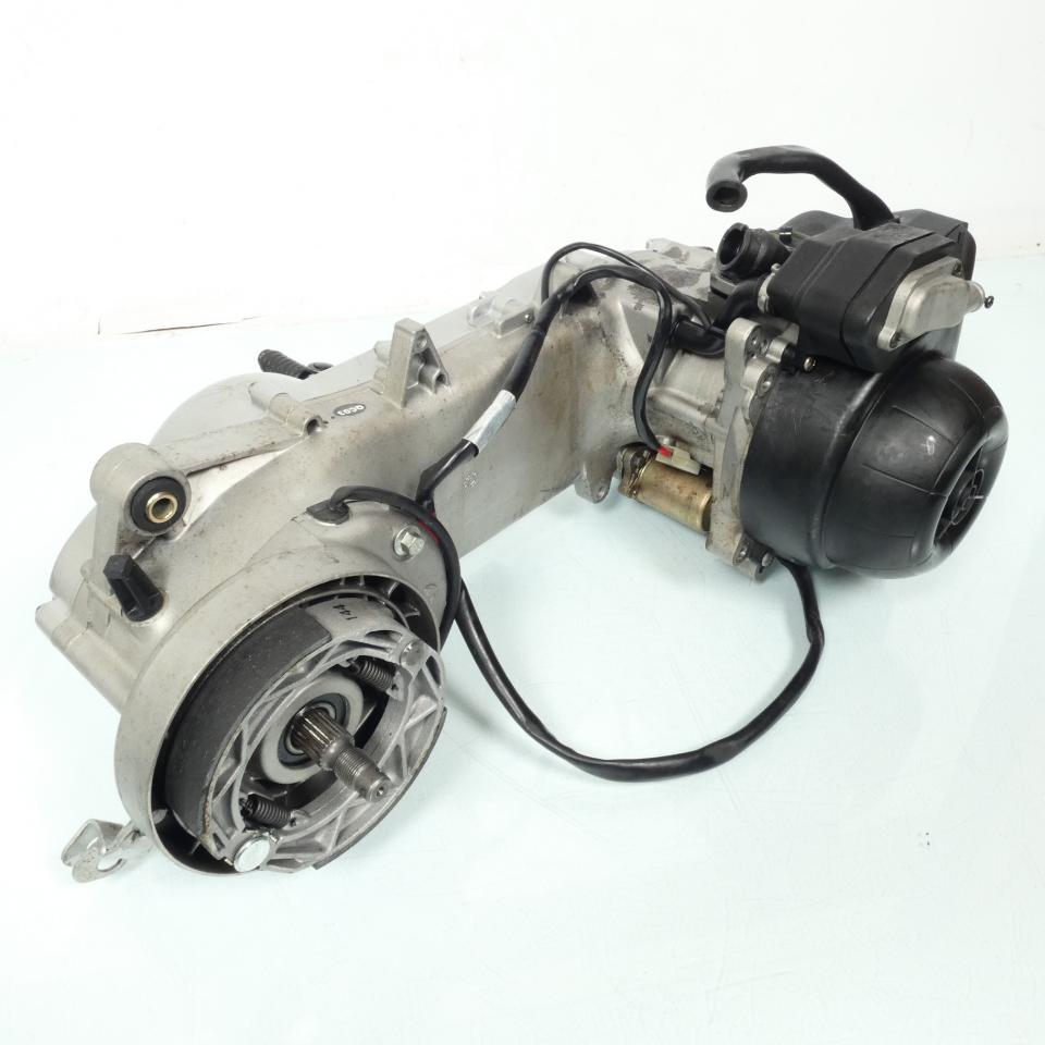 Bloc moteur origine pour scooter Piaggio 50 Typhoon 2T AC 2010 à 2016 LBMC50100 Occasion