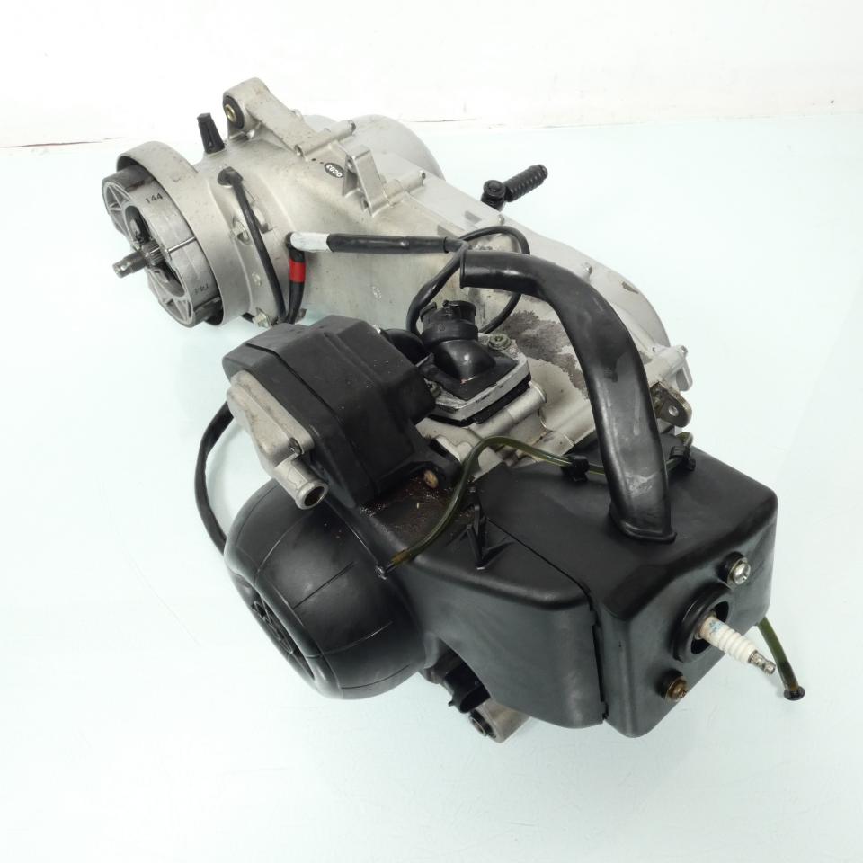 Bloc moteur origine pour scooter Piaggio 50 Typhoon 2T AC 2010 à 2016 LBMC50100 Occasion