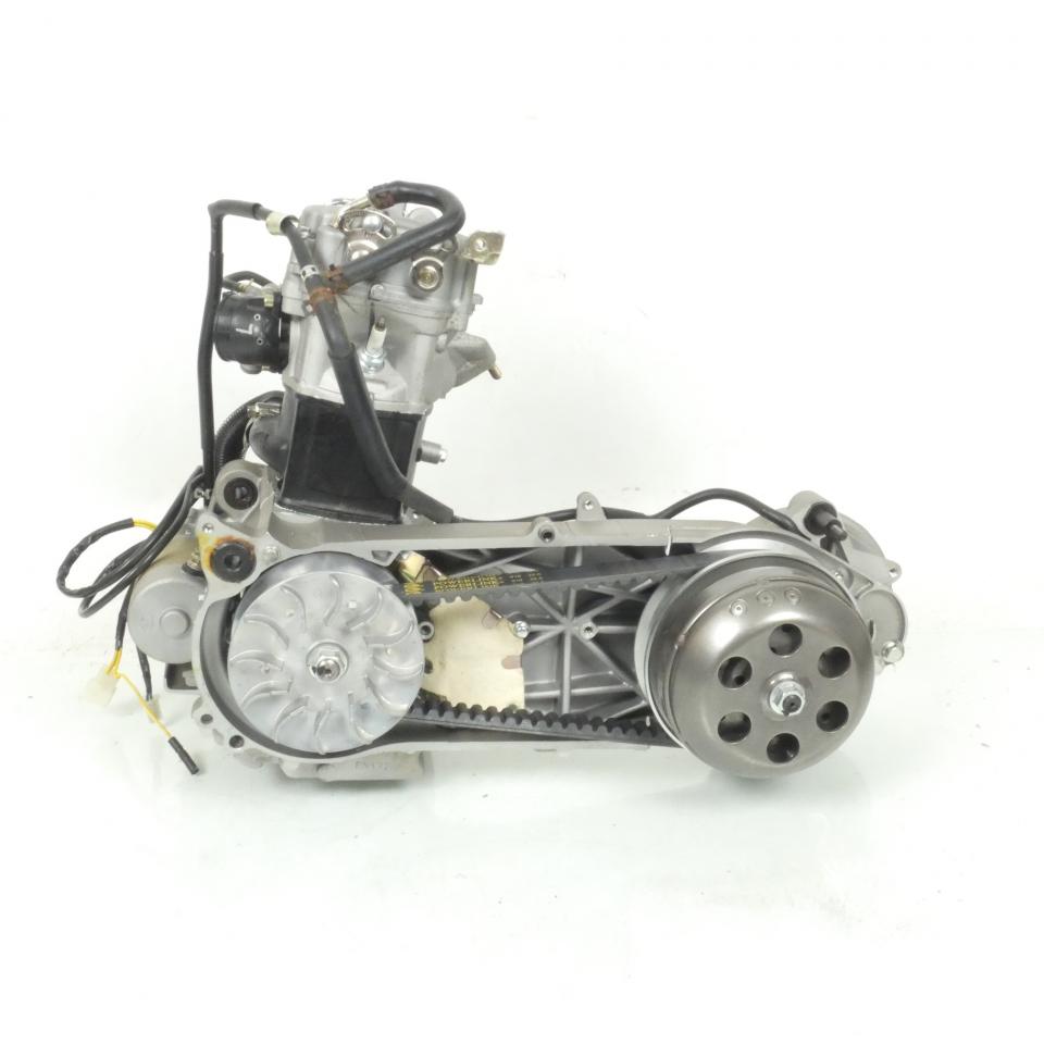 Bloc moteur origine pour scooter Motom 250 TRANCITY BN172MM / Refroidissement liquide Neuf en destockage