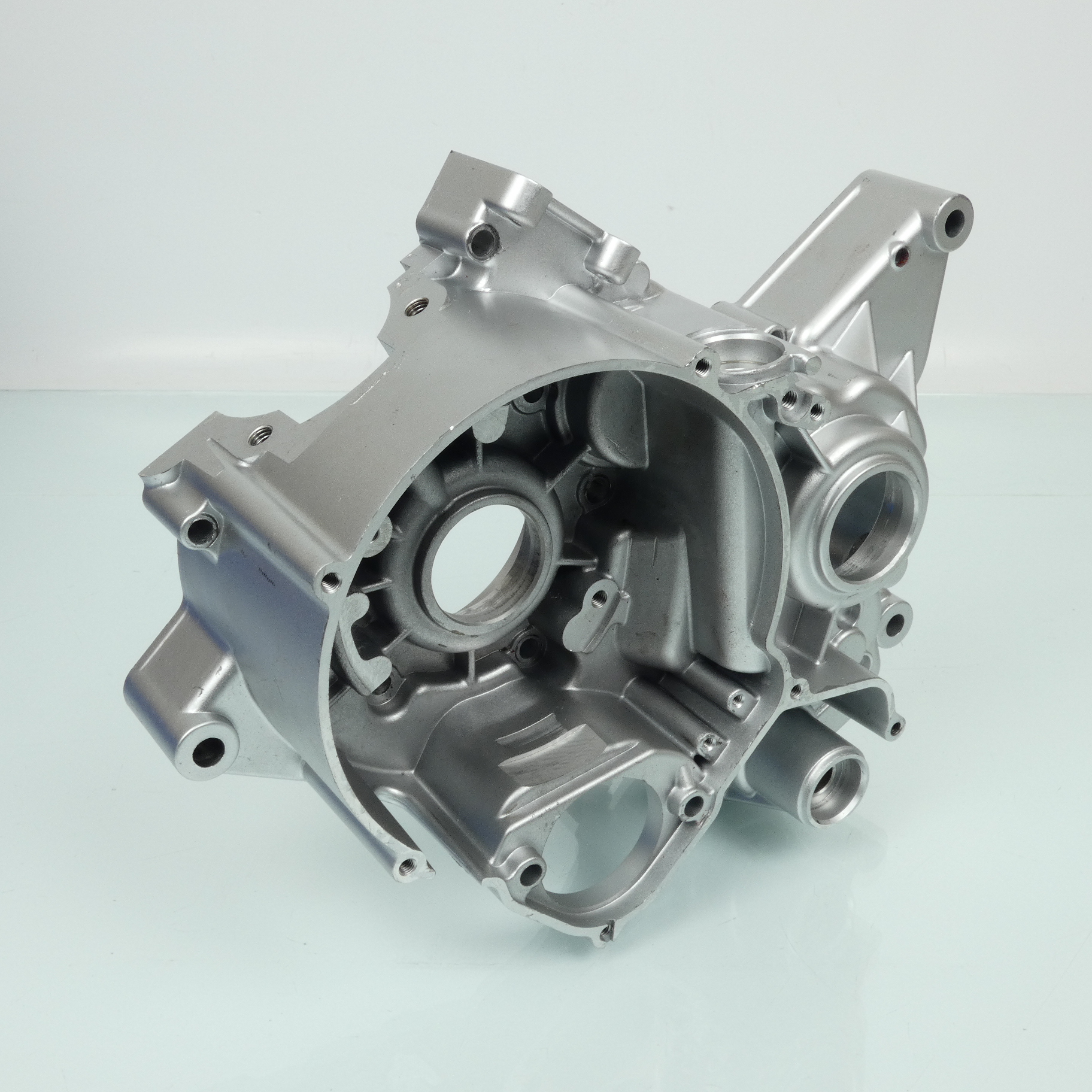 Carter moteur P2R pour moto CPI 50 SM JX-30-01 / gauche Occasion
