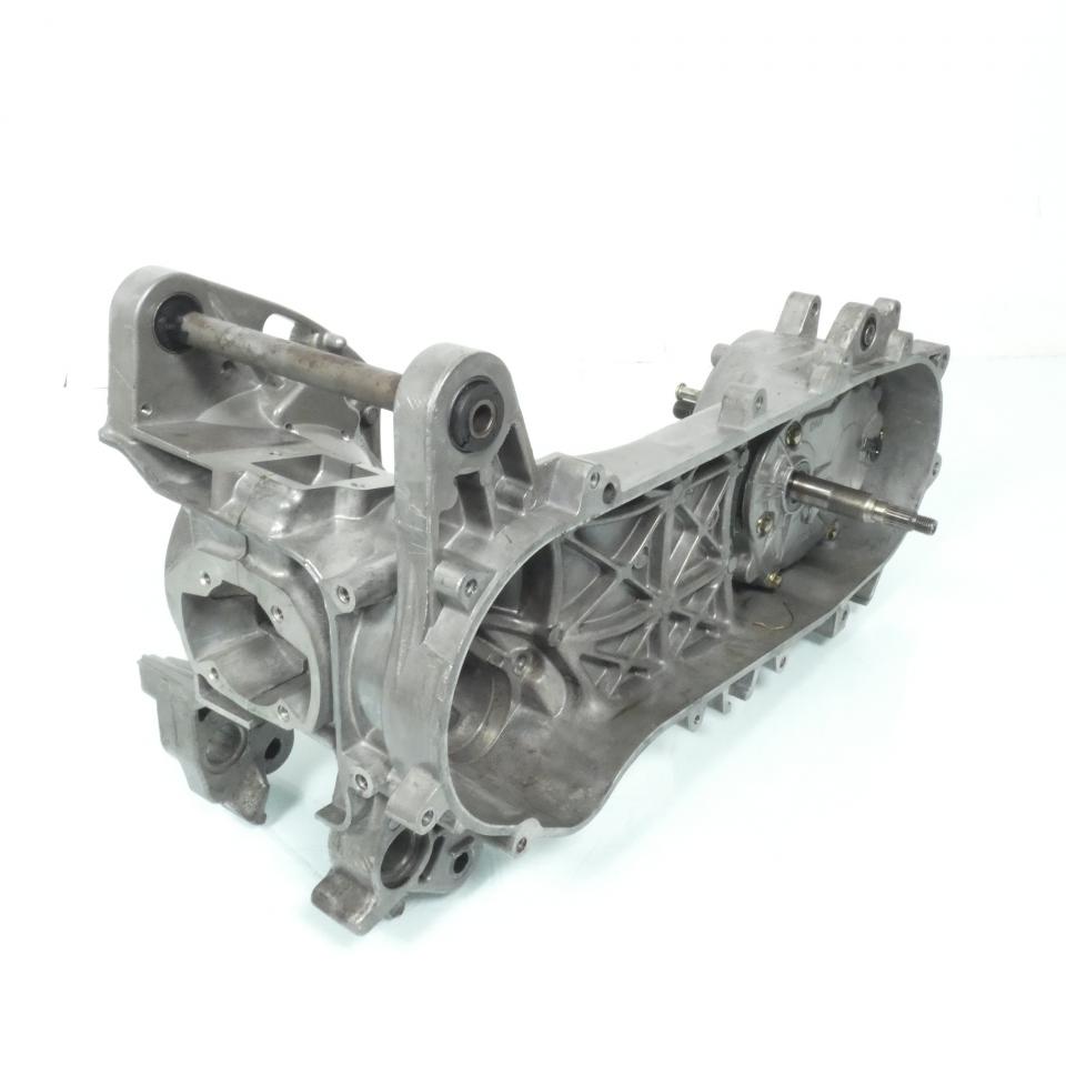 Carter moteur origine pour scooter Peugeot 50 STREETZONE 2T 2014-2017 B1E40QMB-C