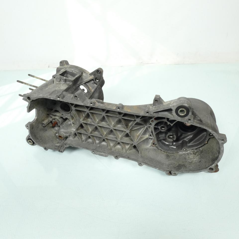 Paire carter moteur origine pour scooter Gilera 50 Stalker 2T AC 1997 à 2001 993745 / 993215 / ZAPC13000 Occasion