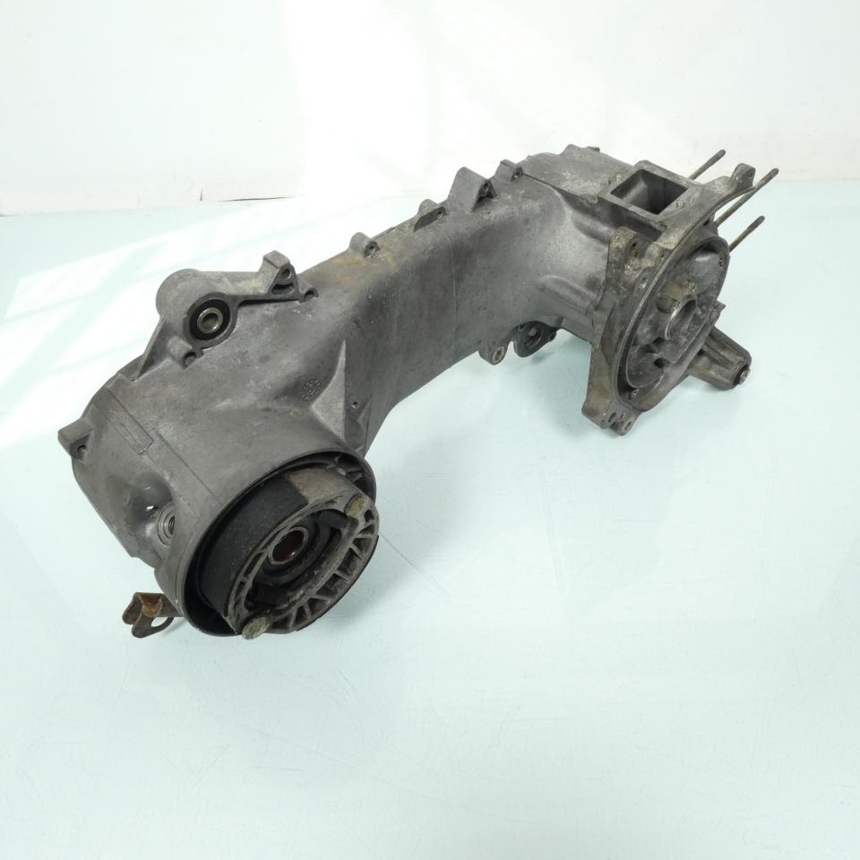 Paire carter moteur origine pour scooter Gilera 50 Stalker 2T AC 1997 à 2001 993745 / 993215 / ZAPC13000 Occasion