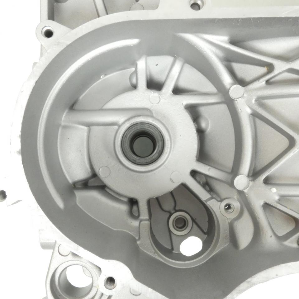 Paire Carter moteur D&G pour scooter Peugeot 50 Citystar 803121 NS-1 QF-A19 Neuf