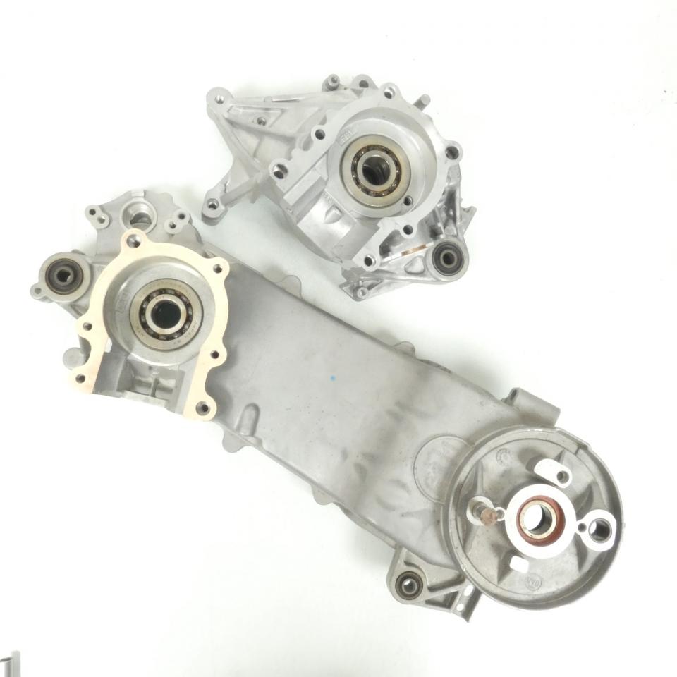 Paire Carter moteur D&G pour scooter Peugeot 50 Zenith 752811 FA1 FA2 Neuf