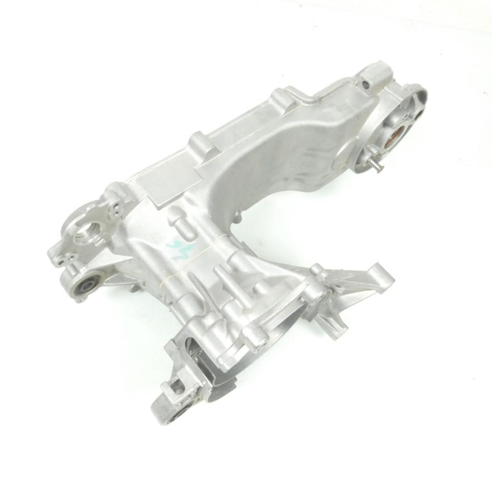 Paire Carter moteur D&G pour scooter Peugeot 50 Zenith 752811 FA1 FA2 Neuf