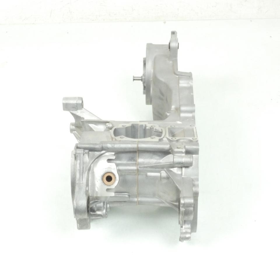 Paire Carter moteur D&G pour scooter Peugeot 50 Zenith 752811 FA1 FA2 Neuf