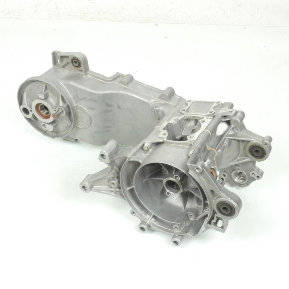 Paire Carter moteur D&G pour scooter Peugeot 50 Zenith 752811 FA1 FA2 Neuf