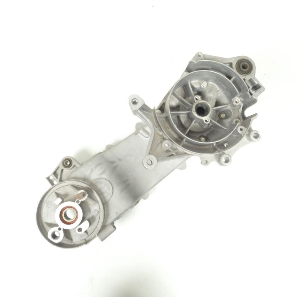 Paire Carter moteur D&G pour scooter Peugeot 50 Zenith 752811 FA1 FA2 Neuf