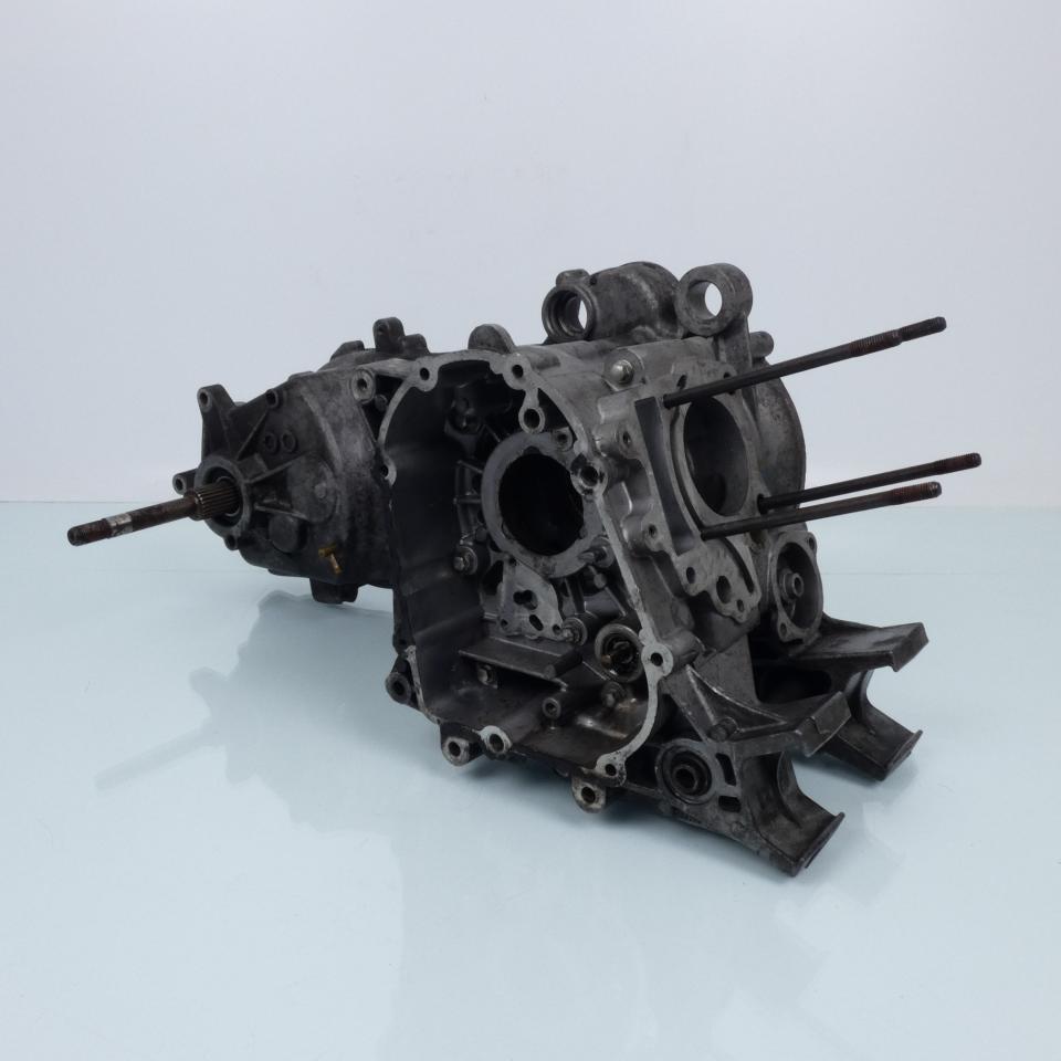 photo piece : Carter moteur->Peugeot Satelis compressor