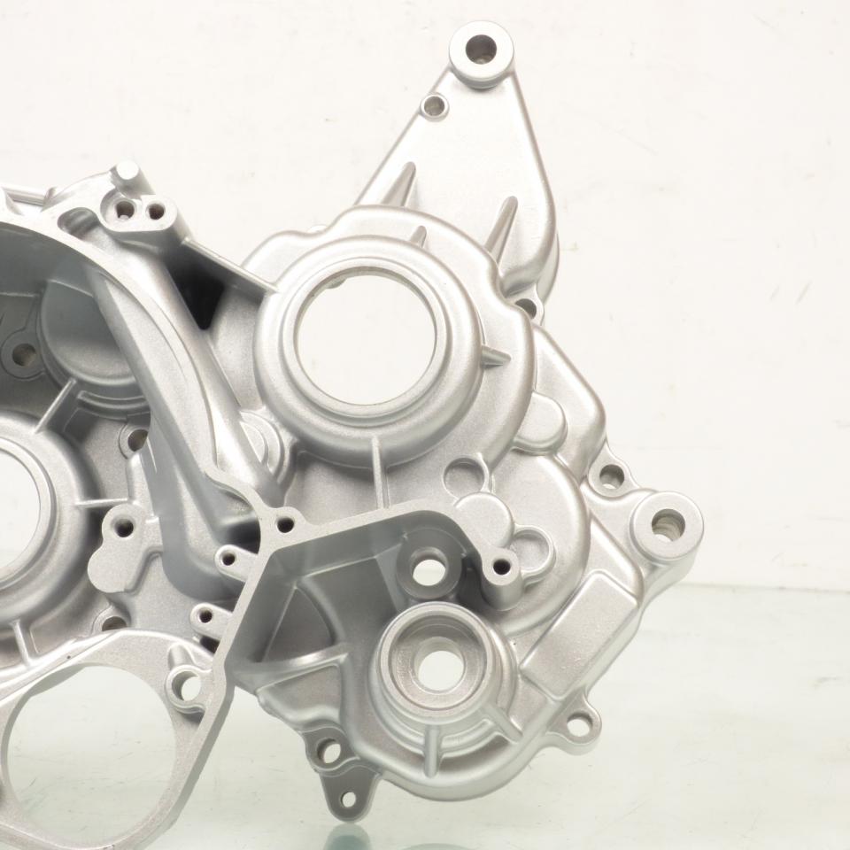 Carter moteur P2R pour Moto CPI 50 SM Avant 2020 JX-30-01 / gauche Neuf