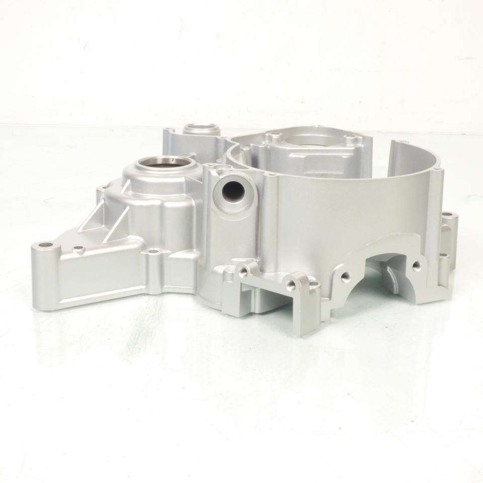 Carter moteur P2R pour Moto CPI 50 SM Avant 2020 JX-30-01 / gauche Neuf