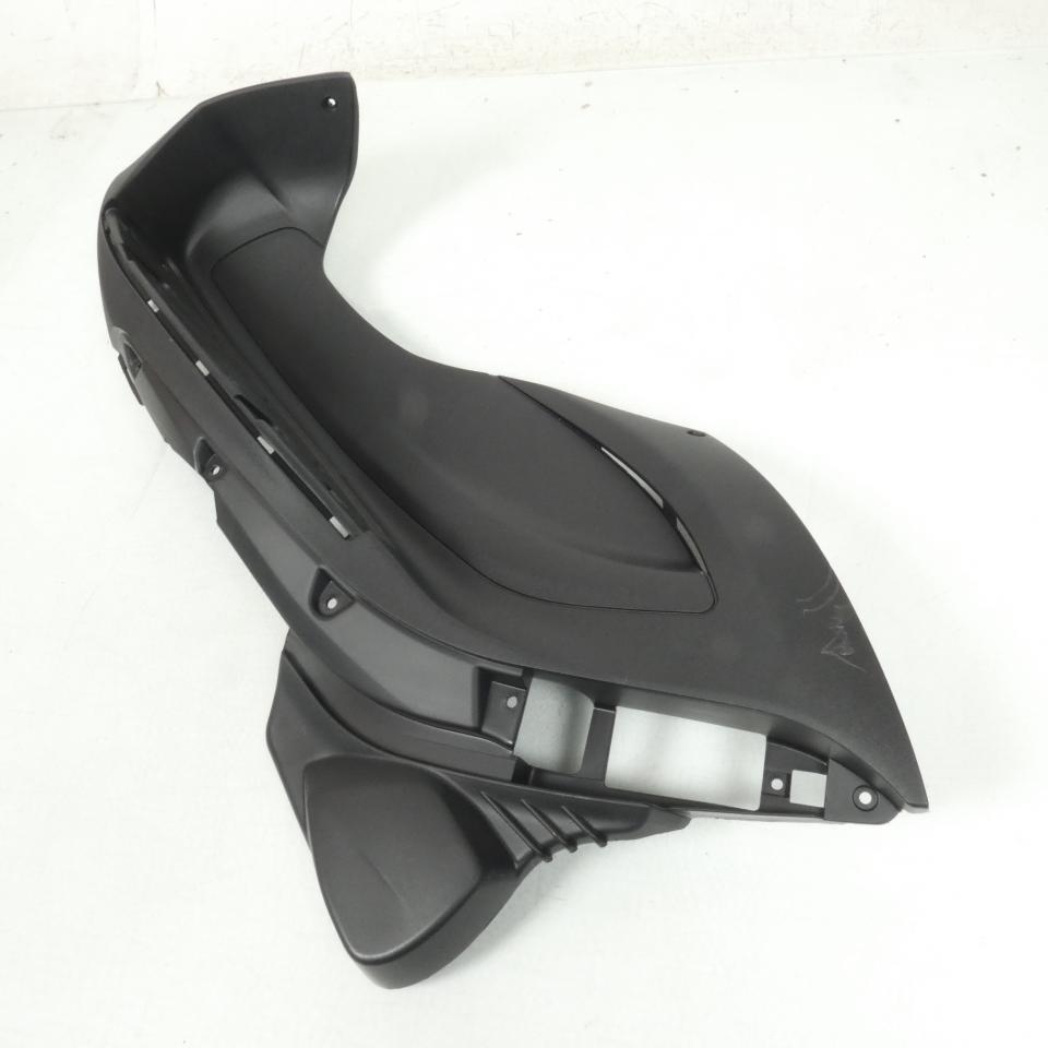 Marche pied gauche pour scooter Piaggio 125 Beverly 4T 672624000C 7898850 Neuf