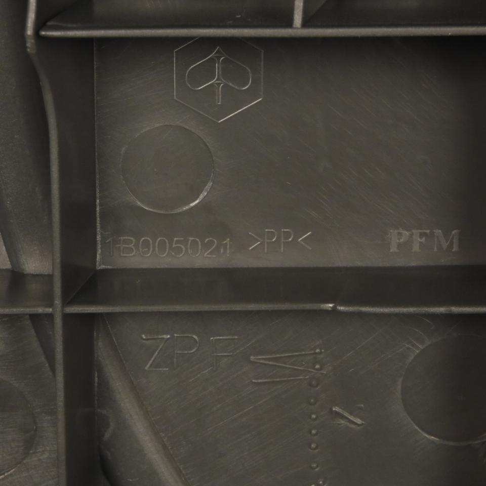 Marche pied gris pour scooter Piaggio 50 ZIP 1998 57664900G7 / 1B005021000G7