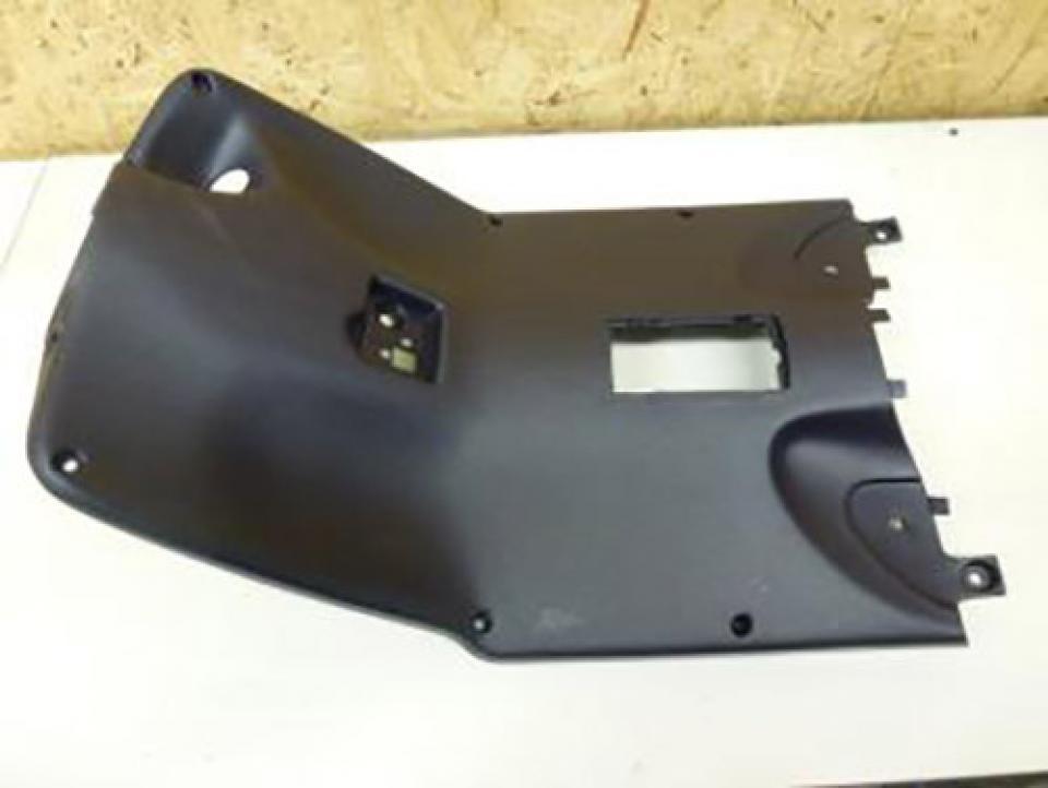 Tablier arrière origine pour Scooter Aprilia 50 Rally 1995 à 2004 AP8249266 Neuf