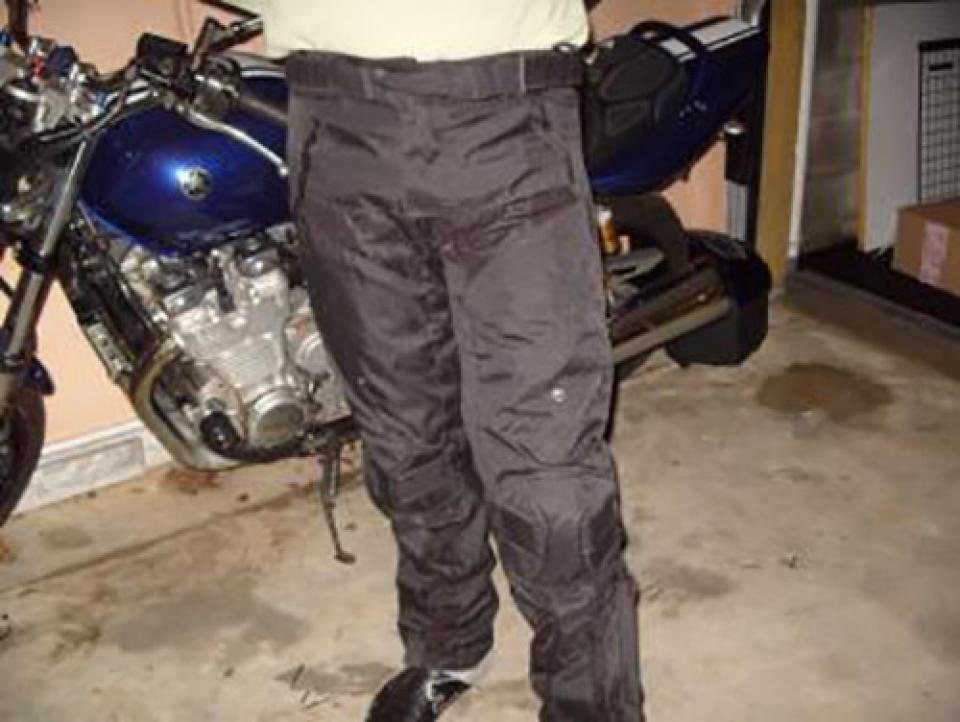 Pantalon moto route Générique pour Enfant Taille XL Pantalon taille XL Neuf en destockage
