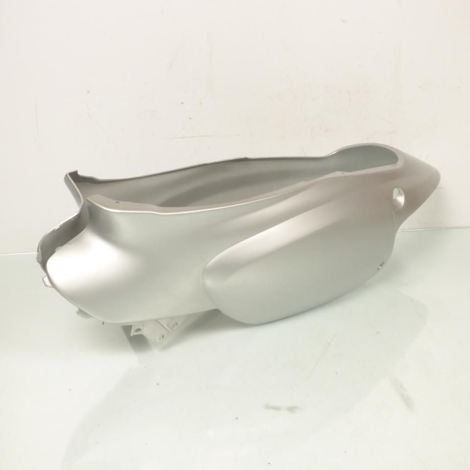 Coque arrière grise pour scooter Aprilia 50 Rally 1995-2004 AP8238472 DIS.11593