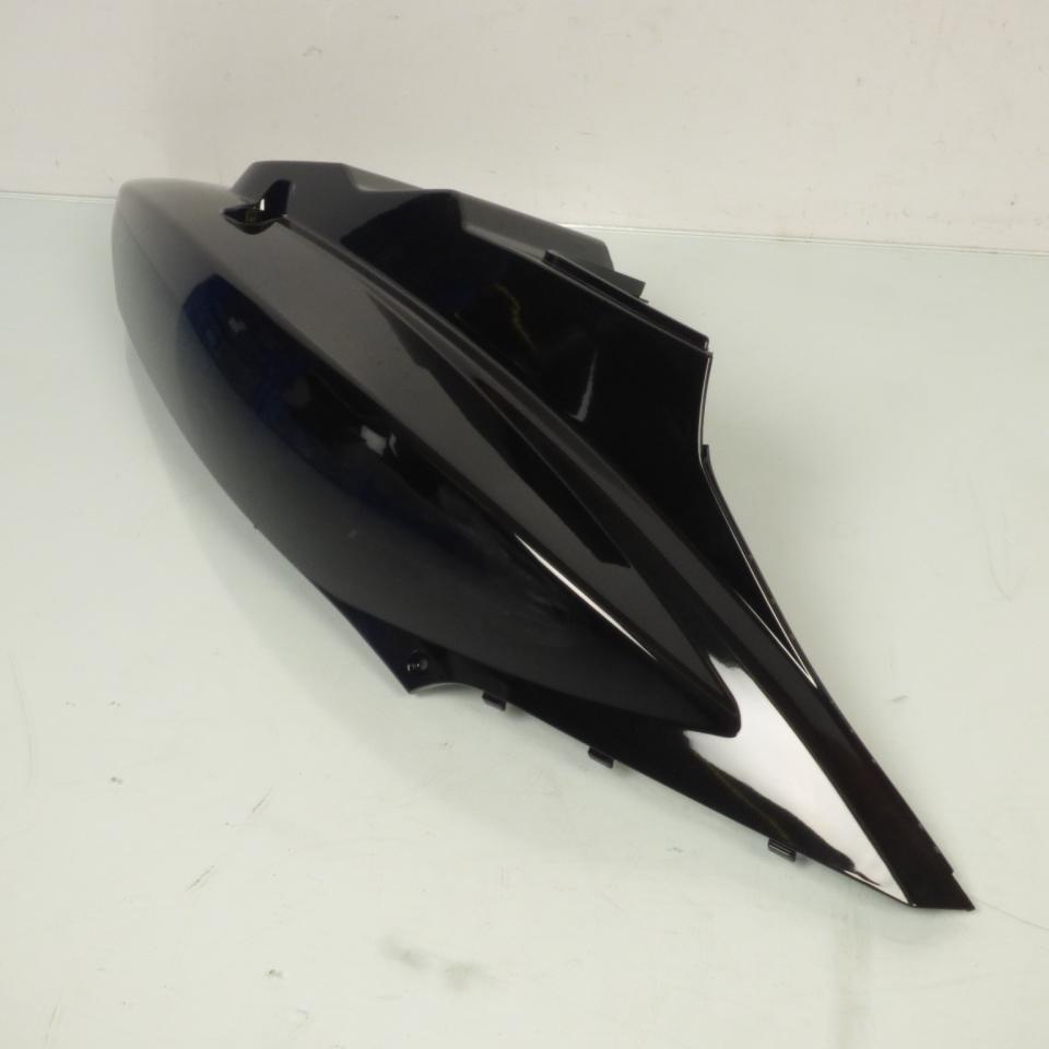 Coque arrière droite pour scooter Kymco 125 Agility 2004 à 2020 noir brillant