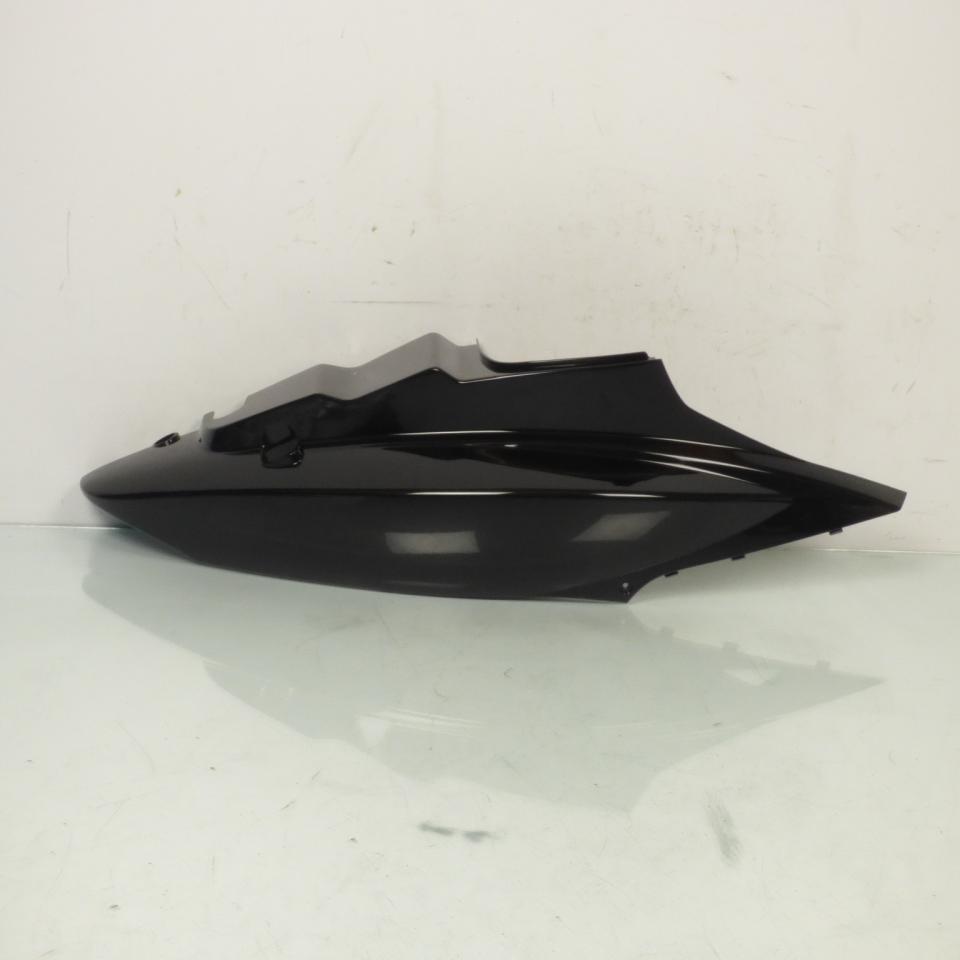 Coque arrière droite pour scooter Kymco 125 Agility 2004 à 2020 noir brillant