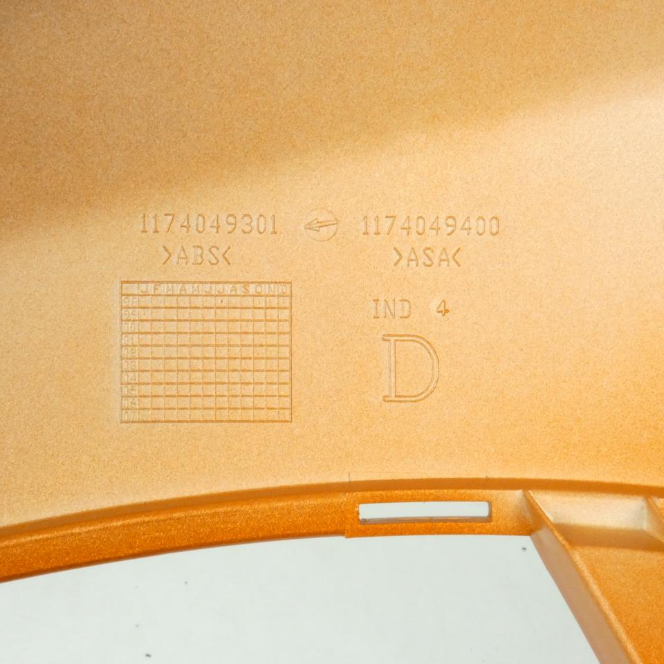 Coque ARD pour scooter Peugeot 50 Vivacity 1174049301 740493AB orange Neuf