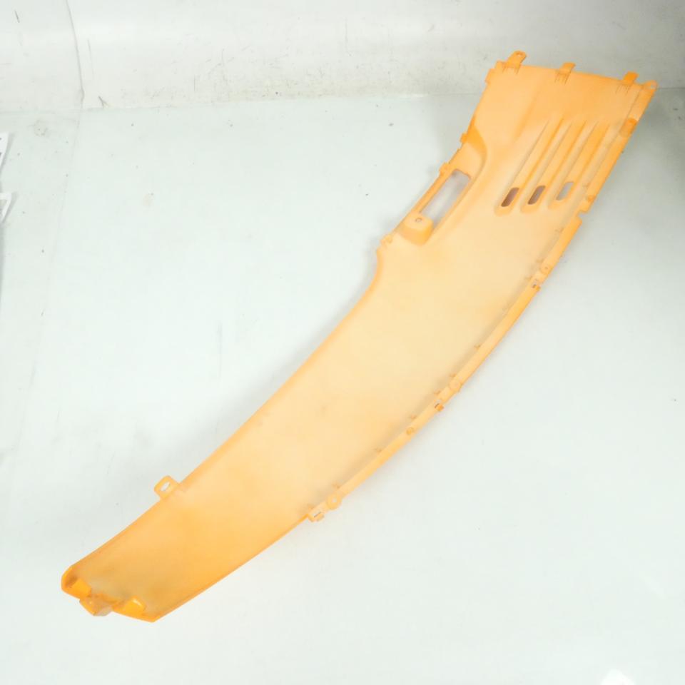 Coque ARD inférieure pour scooter Peugeot 125 Django Evasion 787080P8 Orange