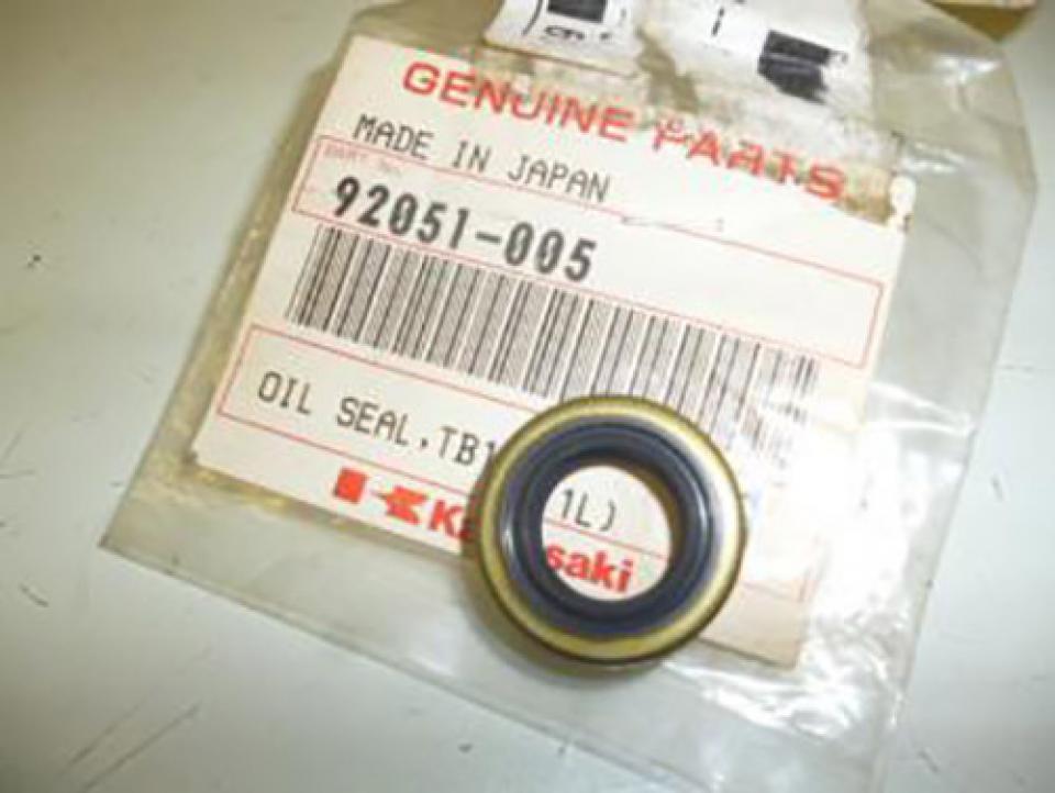 Joint spi moteur origine pour moto Kawasaki 500 ER5 Après 2000 92501-005 Neuf