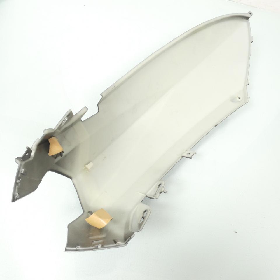 Coque arrière gauche P2R pour Scooter Peugeot 50 Kisbee 2010 à 2017 779173H6 / 1177917300 Neuf