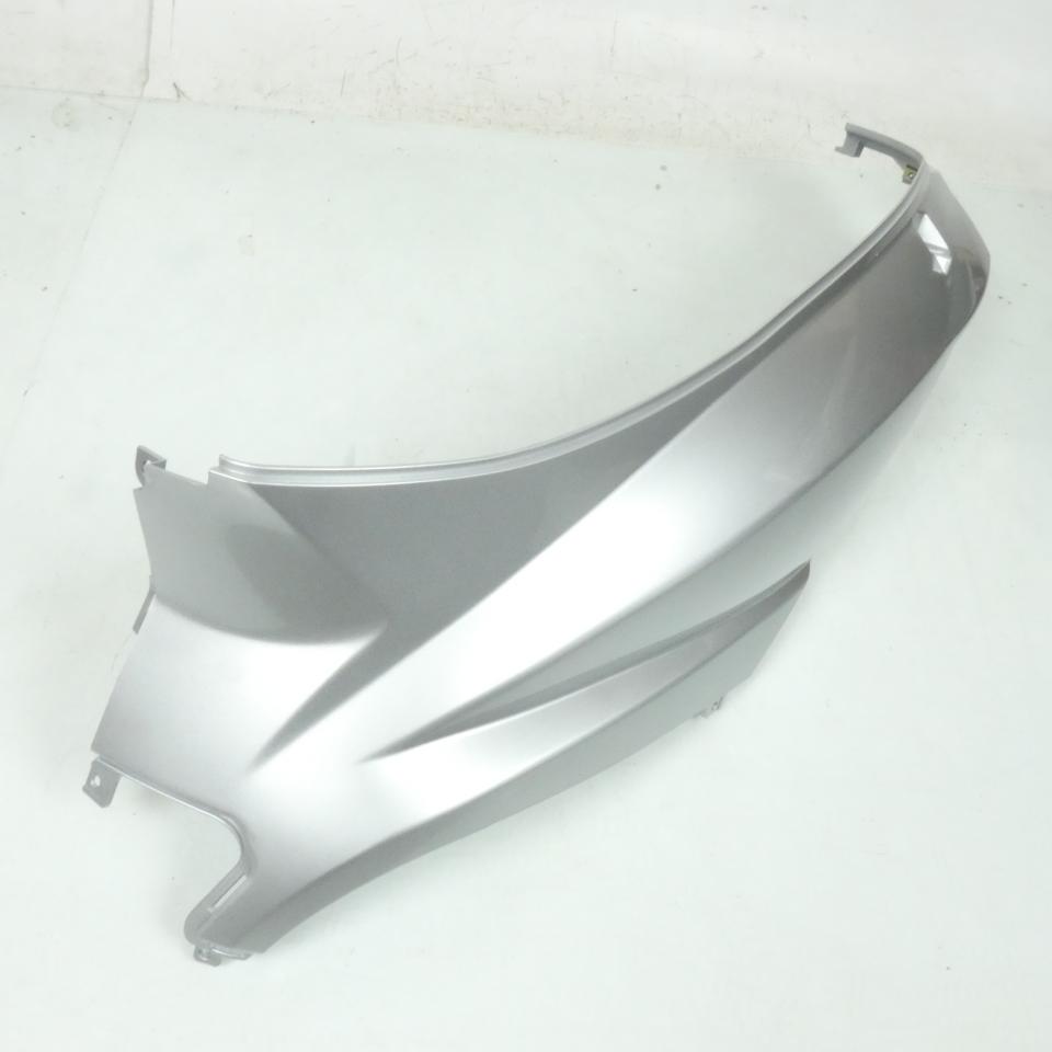 Coque arrière gauche pour scooter Peugeot 50 Tweet 802005M8 83600-Z6A Gris Neuf