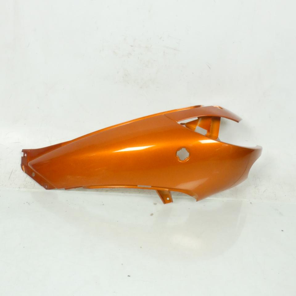 Coque ARG orange pour scooter Peugeot 50 Vivacity 1174049101 740491AB neuf