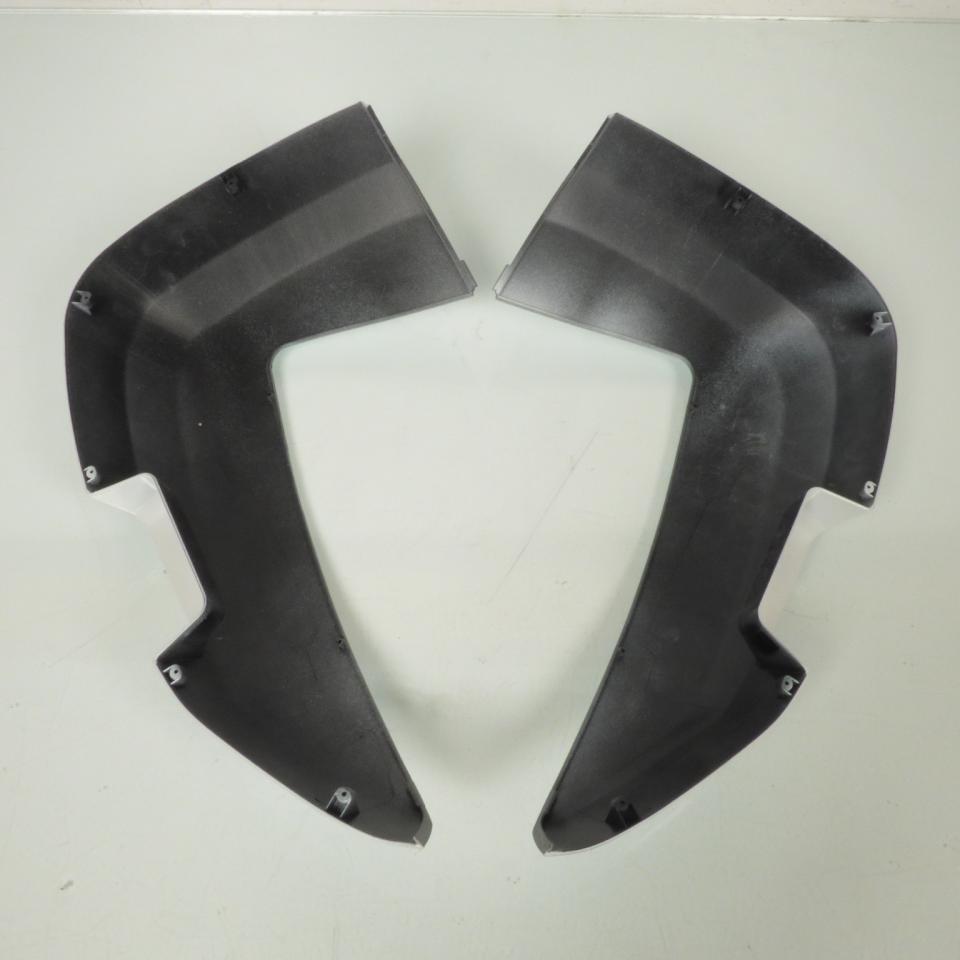 Capot enjoliveur GIVI C35B912 pour valise latérale V35 moto / blanc nacré Neuf