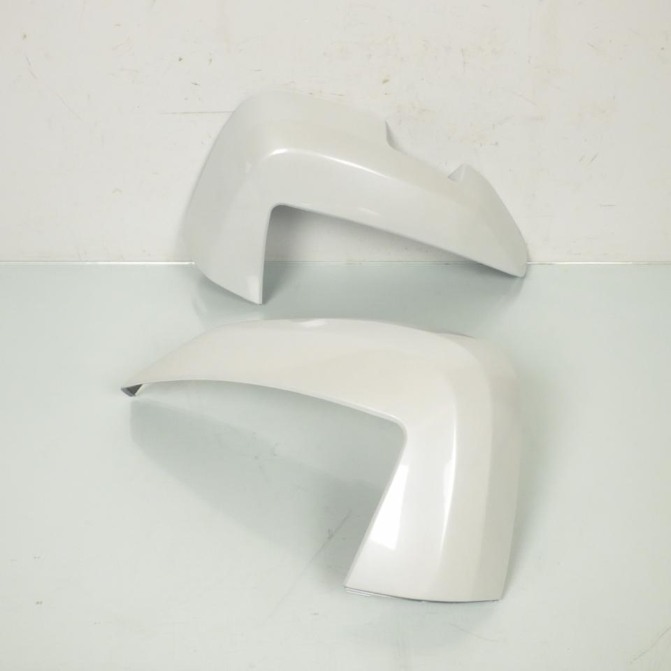 Capot enjoliveur GIVI C35B912 pour valise latérale V35 moto / blanc nacré Neuf