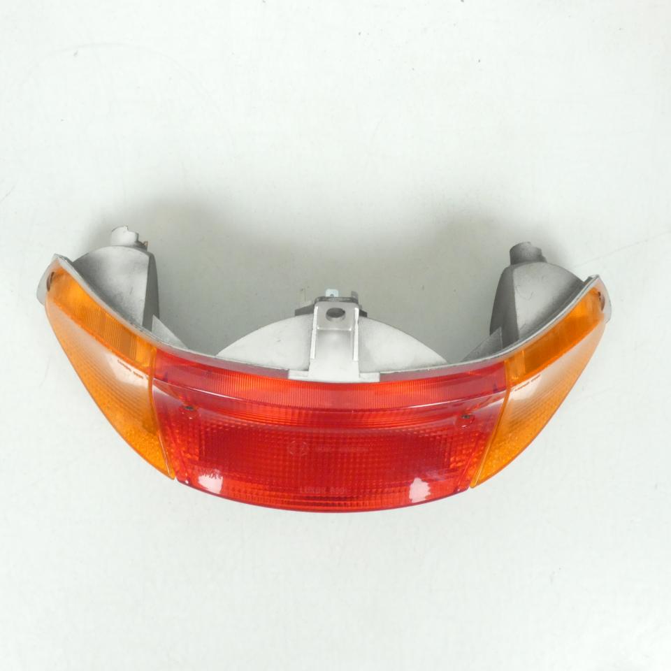 Feu arrière origine pour Scooter Peugeot 50 Buxy Avant 2020 736723 Neuf en destockage