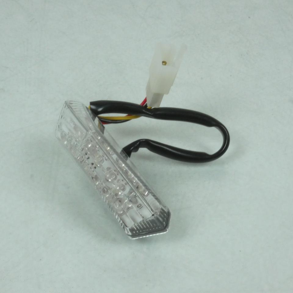 Feu arrière Led pour moto Rieju 50 MRT Après 2022 0/000.150.9106 ST-7002 Neuf