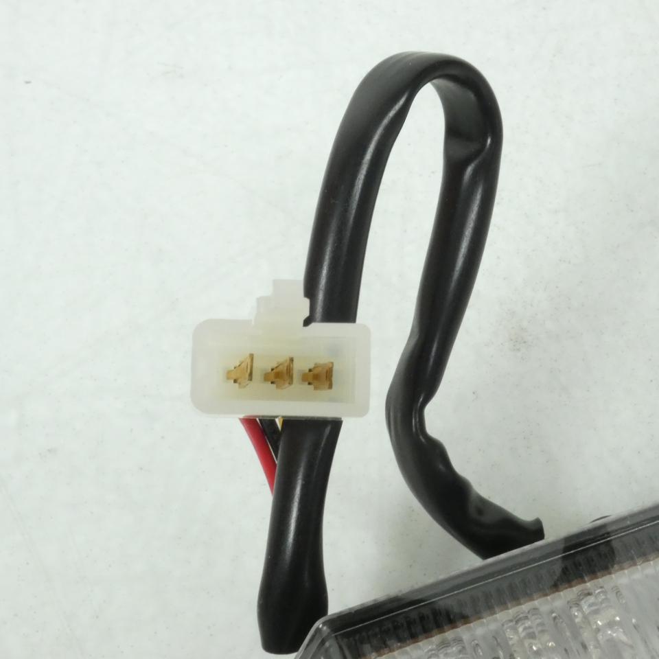 Feu arrière Led pour moto Rieju 50 MRT Après 2022 0/000.150.9106 ST-7002 Neuf
