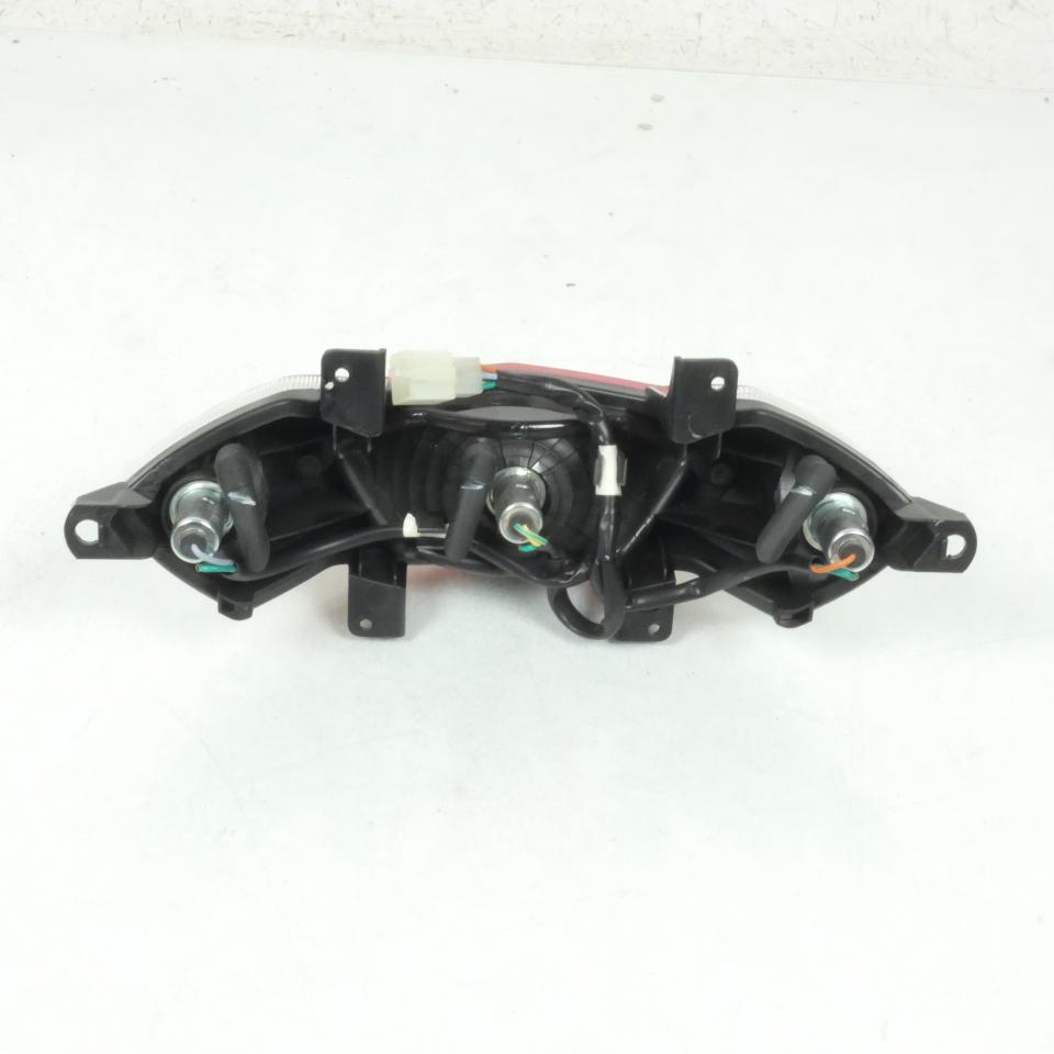 Feu arrière pour scooter Peugeot 50 Kisbee 2T 2013 à 2020 778462 Neuf