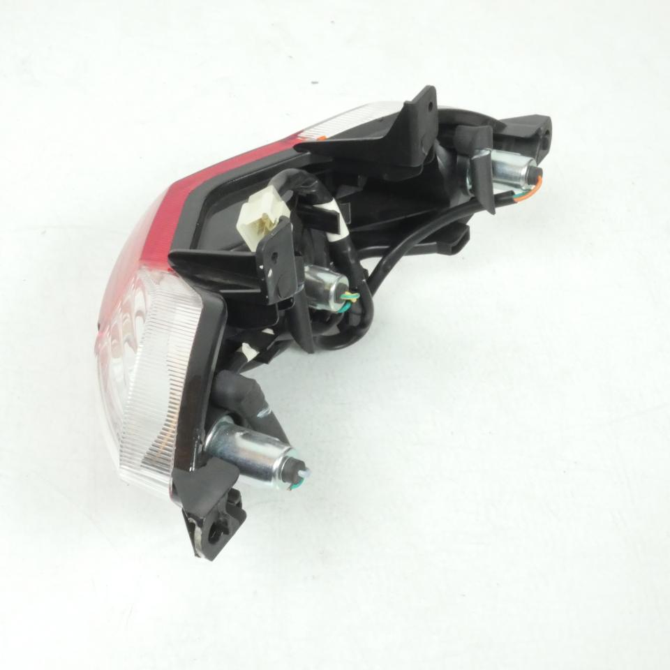 Feu arrière pour scooter Peugeot 50 Kisbee 2T 2013 à 2020 778462 Neuf