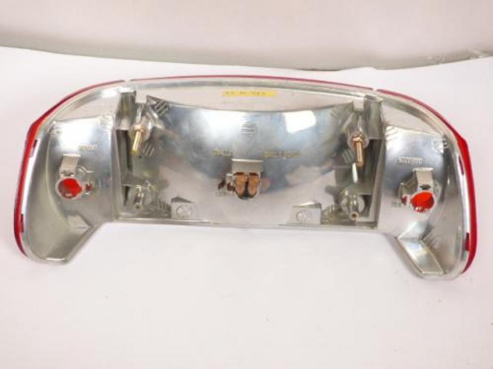 Feu arrière origine pour Scooter Aprilia 50 Amico AP8212463 Neuf