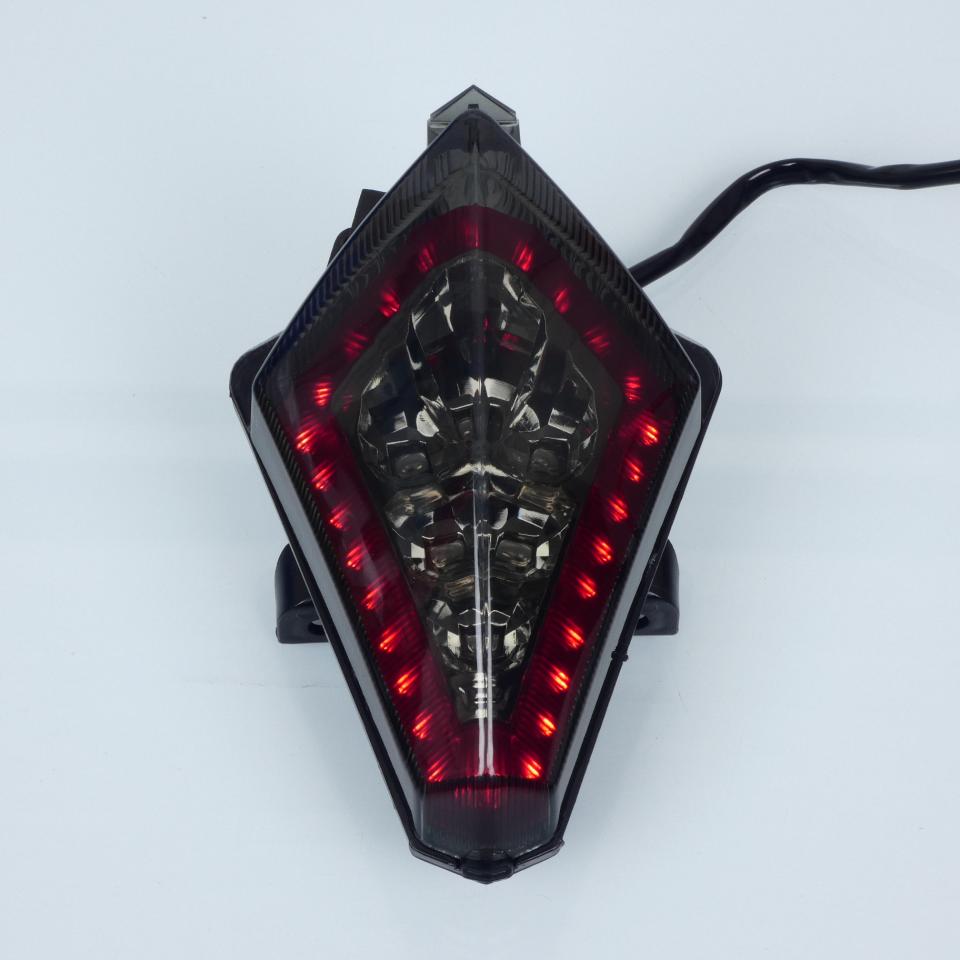 Feu arrière One pour scooter Yamaha 530 Tmax 2012-2016 LED fumé Neuf